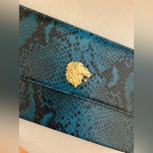 Bruno Magli croco-skin chain cluth - Genuine leather - Peacock Python